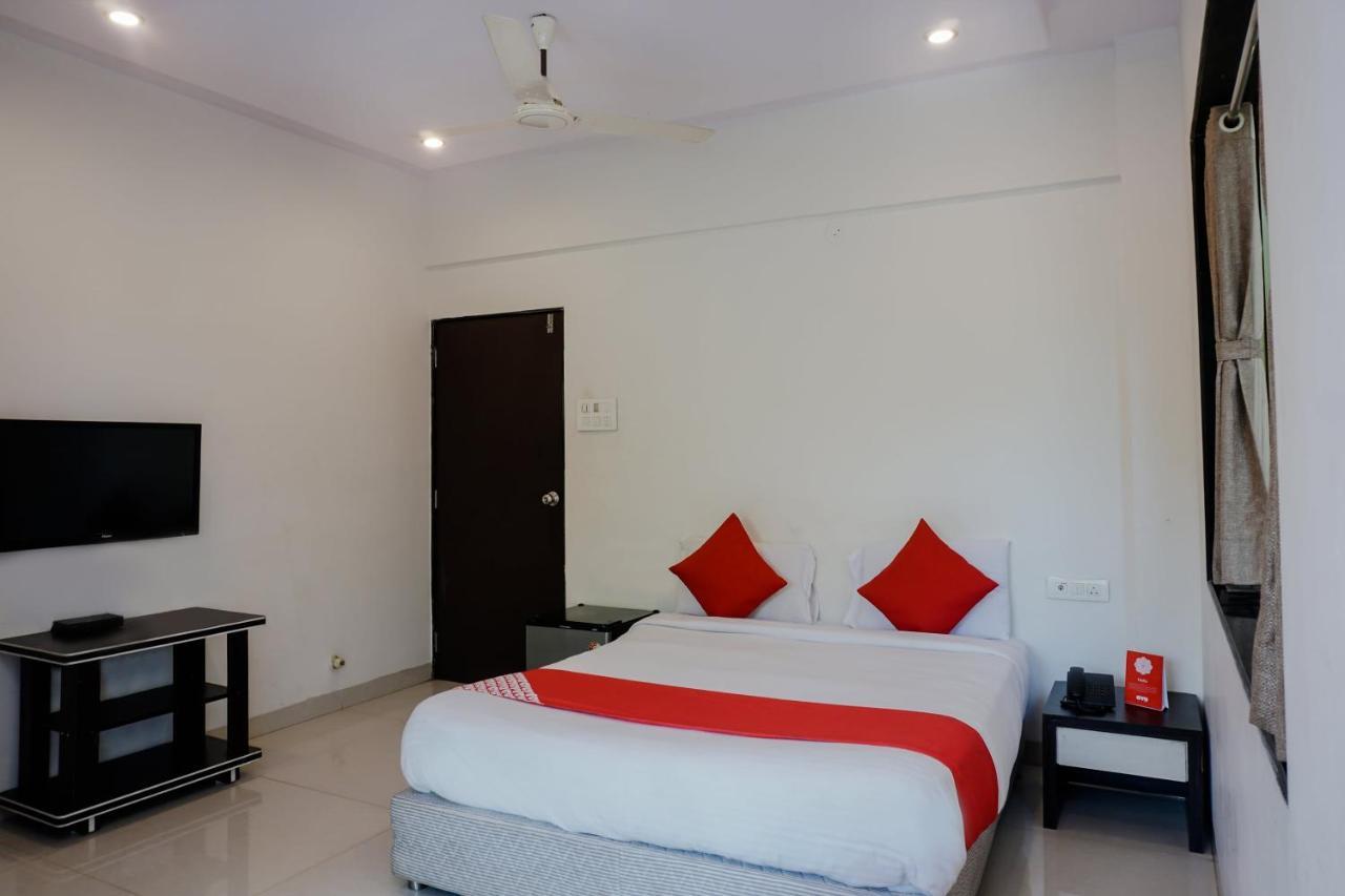 Dreams Holiday Resort Lonavla Zewnętrze zdjęcie